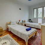 Steady - Guests Varna